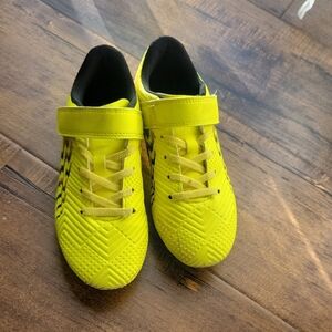 Kids Yellow Soccer Cleats (SIZE 13) + Shin Guard (M)